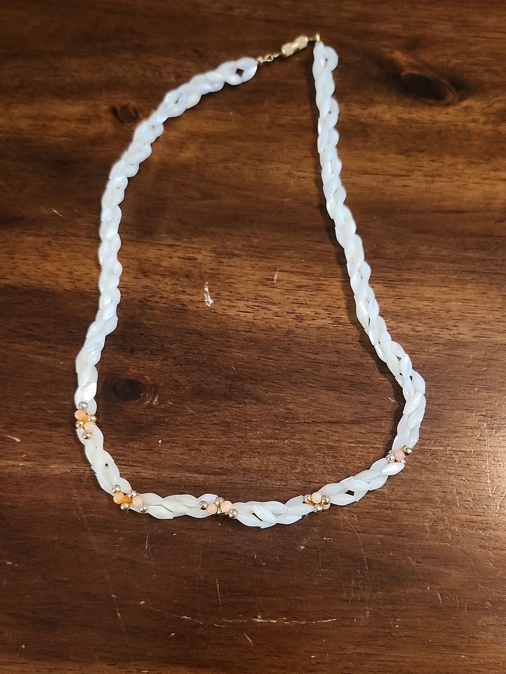 Vintage 1960s Mother of Pearl Jade 3-Strand Necklace